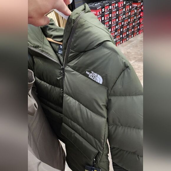 The North Face Gotham Jacket (Tiny Tiny Hole) - Picture 5 of 10